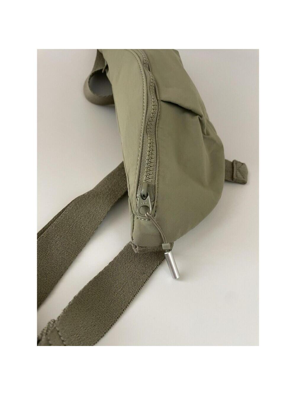 Athleta Kinetic Waist Bag Fanny Pack Belt Bag Shadow Olive Green Adjustable - Picture 8 of 14